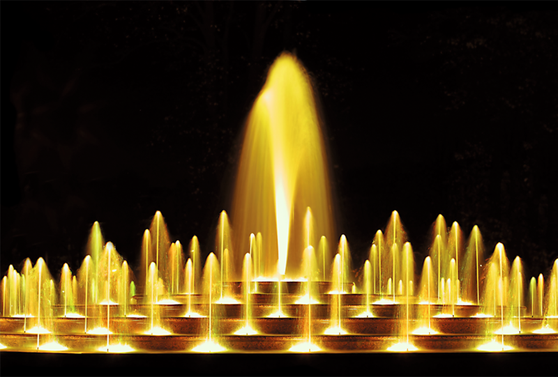 TRILED Watt 2 Ring 9x Fountain RGB PROLED: